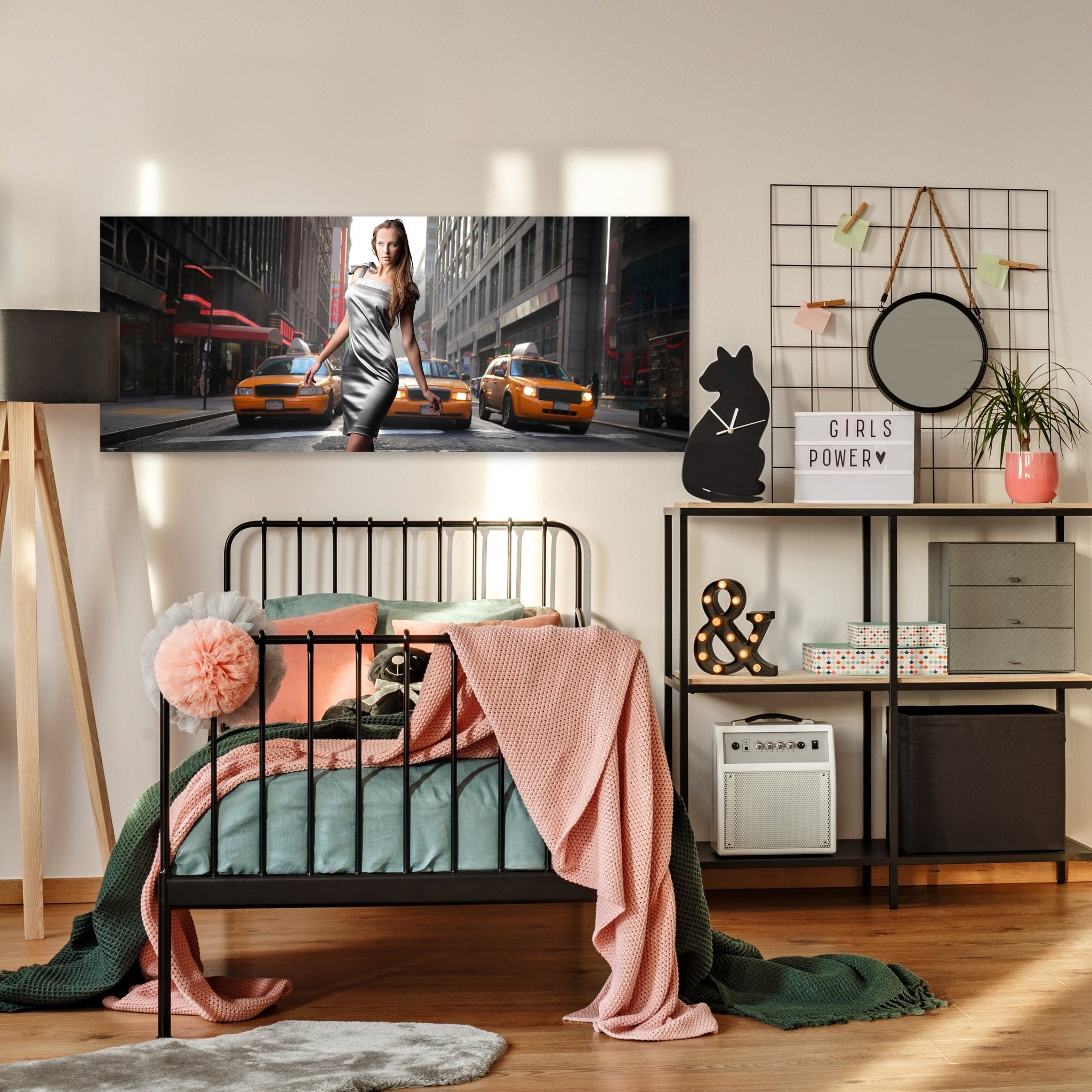 Leinwandbild Frau auf Zebrastreifen M0023 kaufen - Bild 3 Leinwandbild Frau auf Zebrastreifen M0023 kaufen - Bild 3