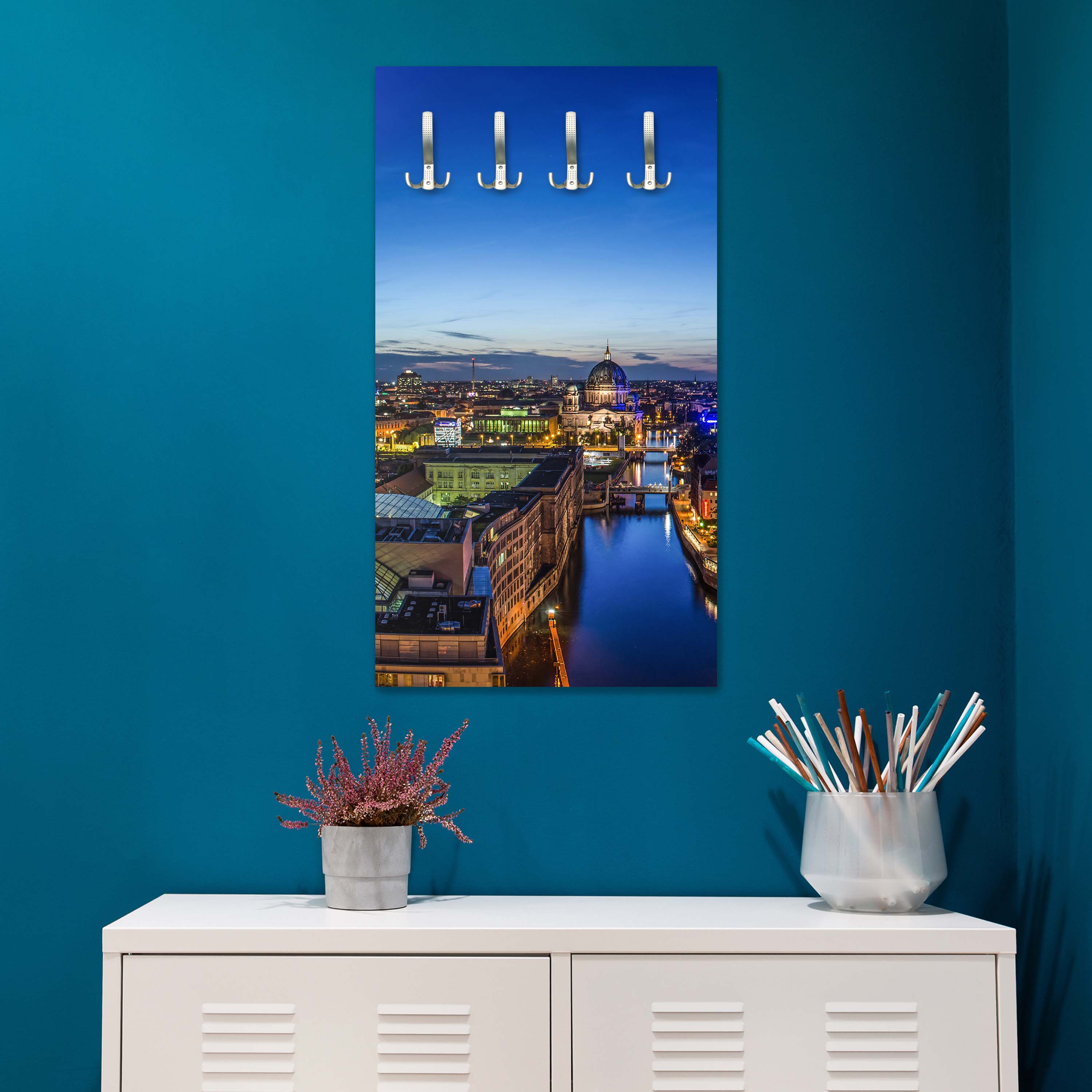 Garderobe Berlin bei Nacht M0290 entdecken - Bild 6 Garderobe Berlin bei Nacht M0290 entdecken - Bild 6