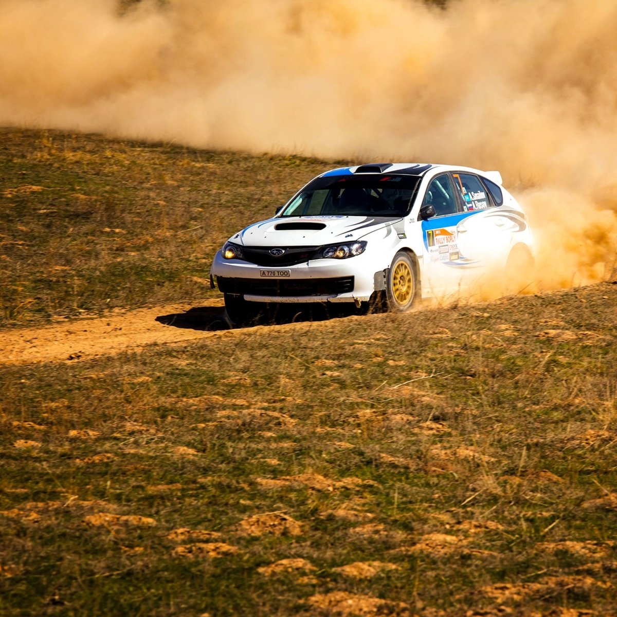 Beistelltisch Rallye Auto M0558 entdecken - Bild 2 Beistelltisch Rallye Auto M0558 entdecken - Bild 2