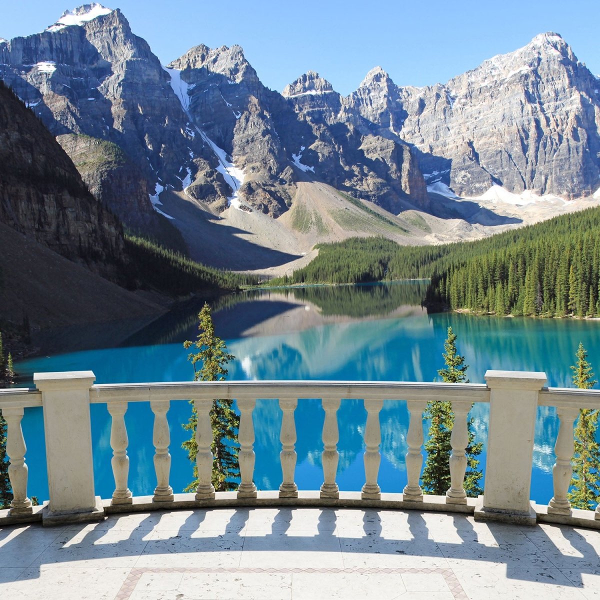 Beistelltisch Blick vom Balkon - See und Berge Landschaft M0589 entdecken - Bild 2 Beistelltisch Blick vom Balkon - See und Berge Landschaft M0589 entdecken - Bild 2