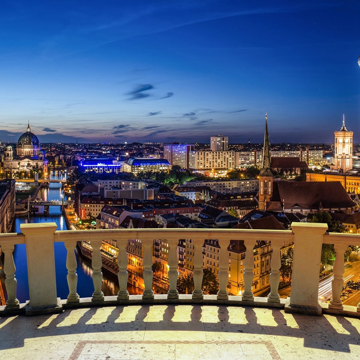 Beistelltisch Blick vom Balkon - Berlin M0591 entdecken - Bild 2 Beistelltisch Blick vom Balkon - Berlin M0591 entdecken - Bild 2