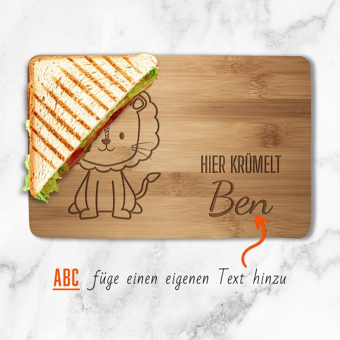 Frühstücksbrettchen Löwe, hier krümelt M0823 - Bild 2 Frühstücksbrettchen Löwe, hier krümelt M0823 - Bild 2