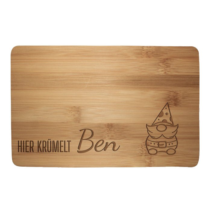 Frühstücksbrettchen Zwerg, hier krümelt M0841 - Bild 1 Frühstücksbrettchen Zwerg, hier krümelt M0841 - Bild 1