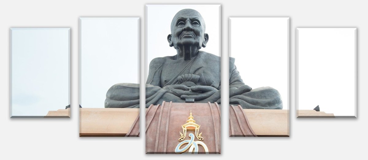 Leinwandbild Mehrteiler Statue in einem berühmten Tempel in Thailand M0953 entdecken - Bild 1 Leinwandbild Mehrteiler Statue in einem berühmten Tempel in Thailand M0953 entdecken - Bild 1