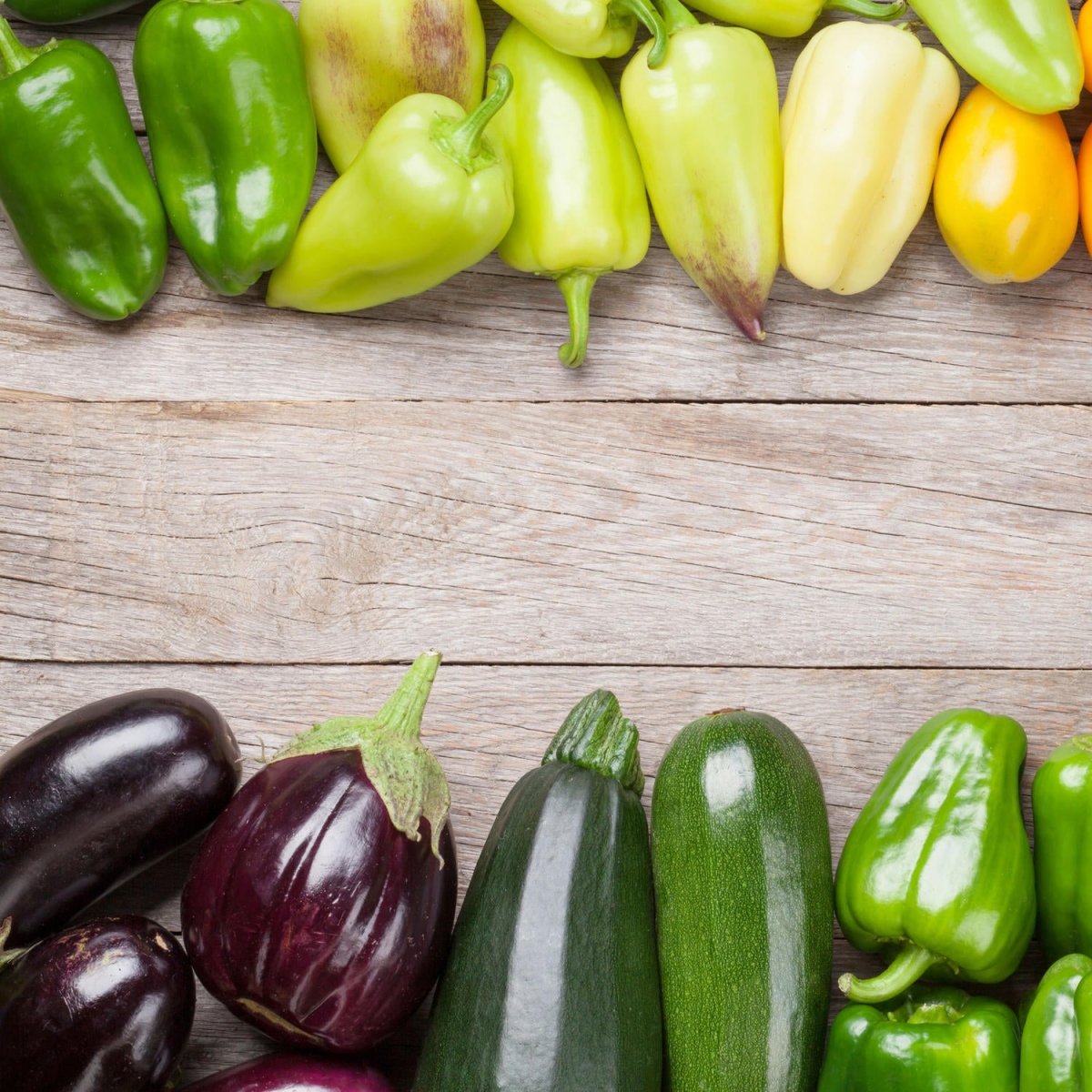 Beistelltisch Frischgemüse auf einem Holztisch M1012 entdecken - Bild 2 Beistelltisch Frischgemüse auf einem Holztisch M1012 entdecken - Bild 2