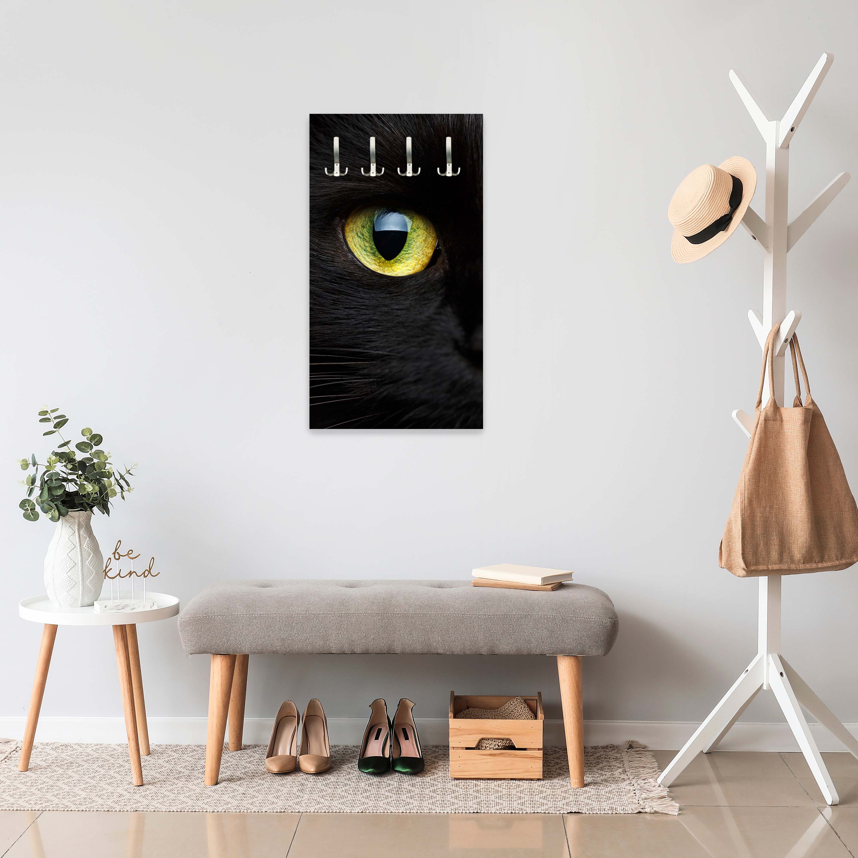 Garderobe Nahaufnahme der schwarzen Katze M1013 entdecken - Bild 5 Garderobe Nahaufnahme der schwarzen Katze M1013 entdecken - Bild 5