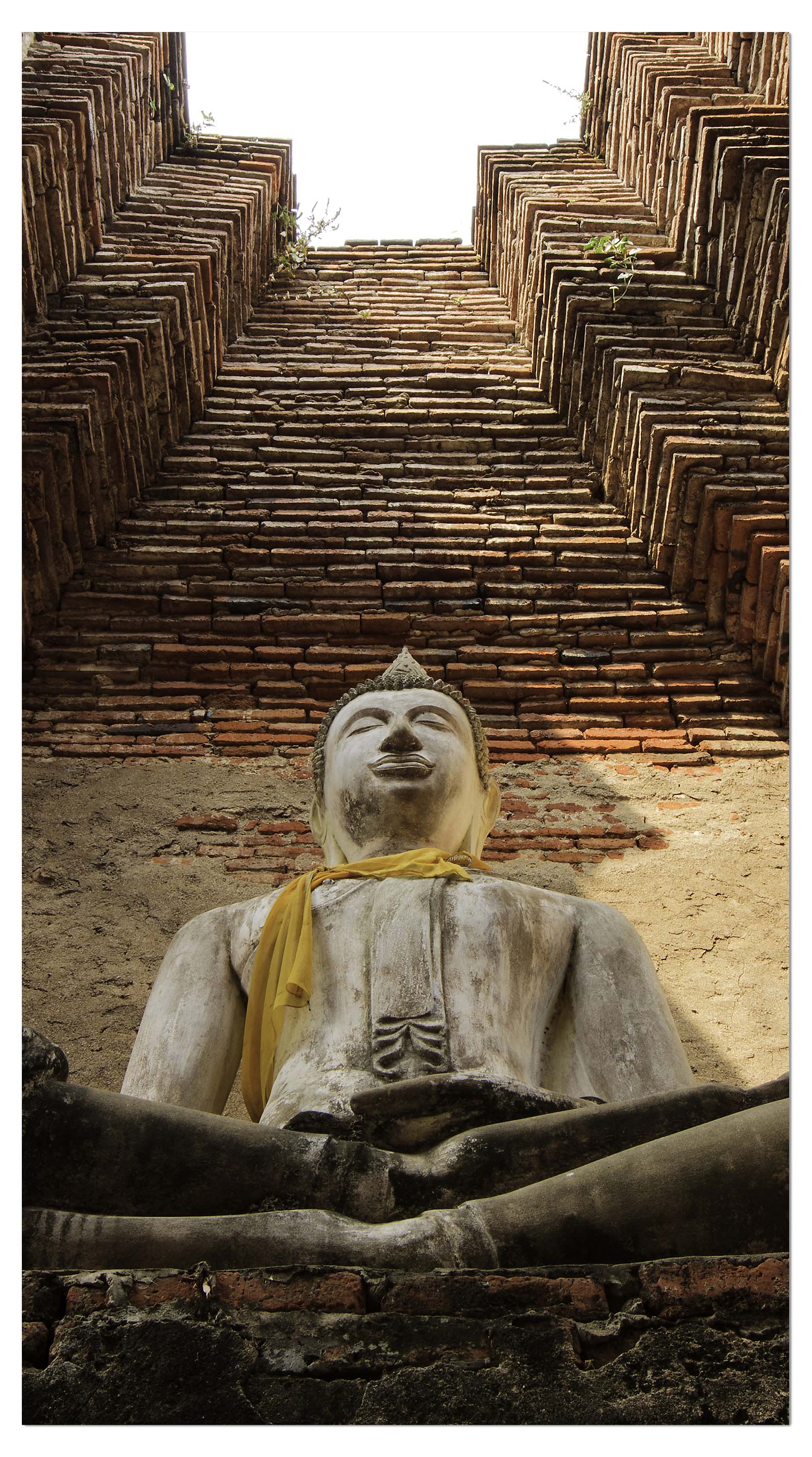 Garderobe Eine große Buddha-Statue M0957 entdecken - Bild 4